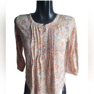 Color White And Orange Floral Print Top S